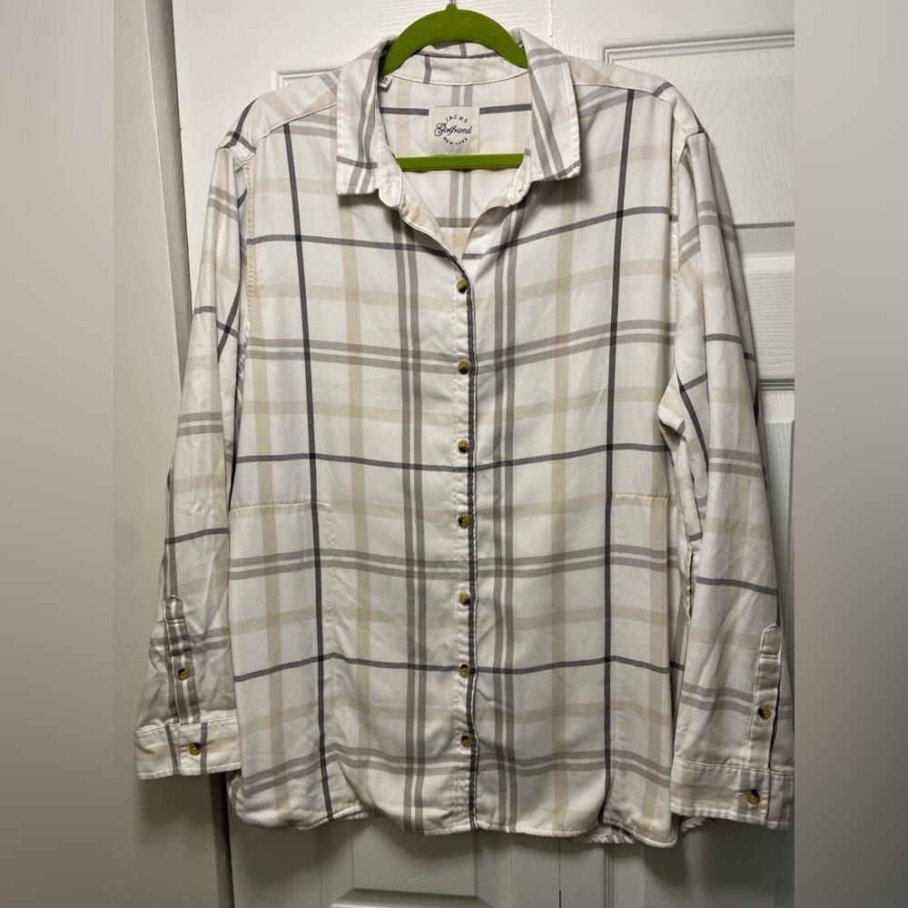 Jach’s Girlfriend Woman’s Flannel Size XXL